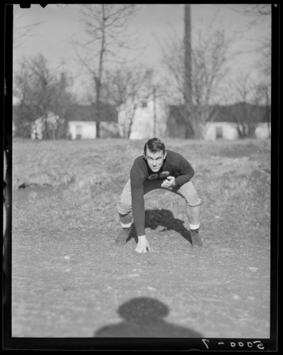 University of Kentucky Football individual #28 (1943                             Kentuckian)