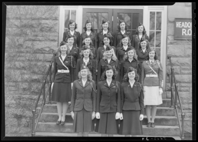 Military women standing in group on steps (1943 Kentuckian)                             (University of Kentucky)
