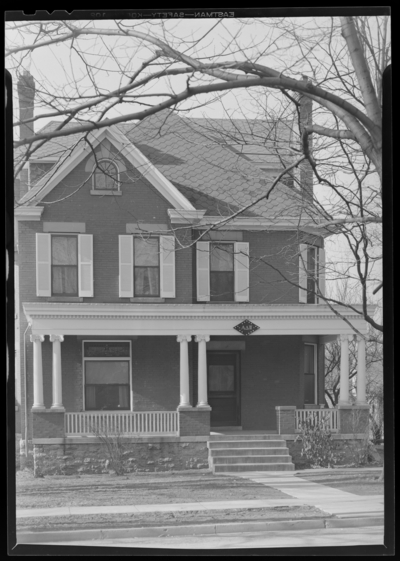 Alpha Delta Pi (1943 Kentuckian); front exterior of house                             (University of Kentucky)