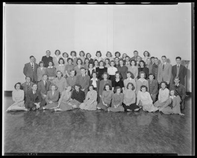 YMCA (Young Men's Christian Association) & YWCA                             (Young Women's Christian Association) (1944 Kentuckian) (University                             of Kentucky); group gathered in room