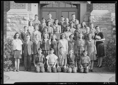 Garth High School; 7th grade; group standing on steps