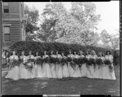 Cardome Academy; (Georgetown); graduating class of 1945;                             exterior; group portrait