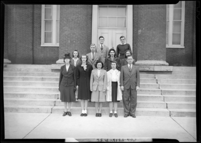 Georgetown College; Pi Kappa Delta; exterior; group                             portrait