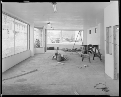 Central Kentucky Tire Company, 362 East Main; interior,                             construction