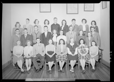 4-H Club; University of Kentucky; Agriculture building; interior;                             group portrait