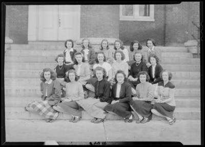Georgetown College; Women's Self-Government Board; exterior;                             group portrait