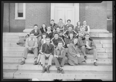 Georgetown College; unidentified group; exterior; group                             portrait