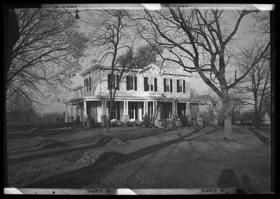 D.R. Duell; home (191 South Main, Versailles, Kentucky);                             exterior