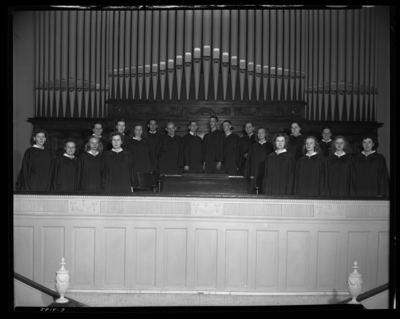 Broadway Christian Church; interior; choir; group                             portrait