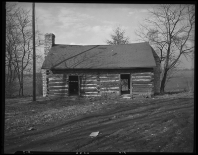 Methodist Home (Versailles, Kentucky); log cabin;                             exterior