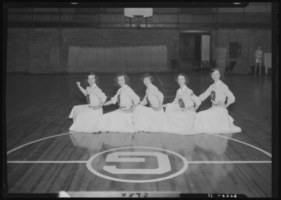 Garth High School (Georgetown, Kentucky); Cheerleaders; gymnasium                             (gym); interior; group portrait