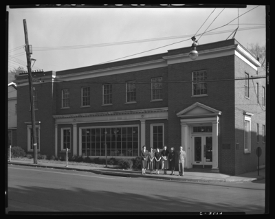 Central Kentucky Natural Gas Company (166 Walnut); exterior;                             office staff; group portrait