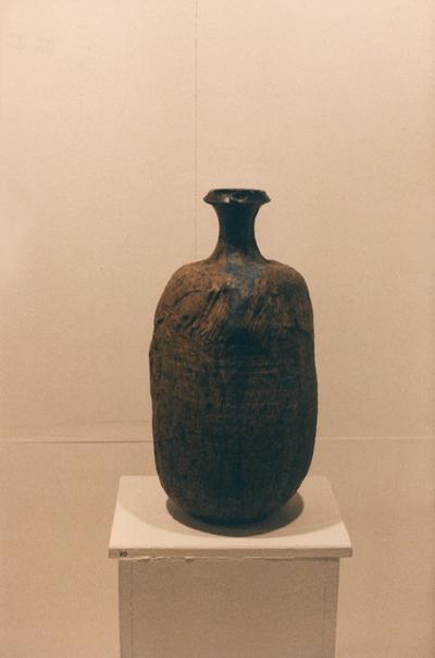 An image of a ceramic vase in the 