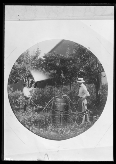 Barrel spray pump. 3/24/1911