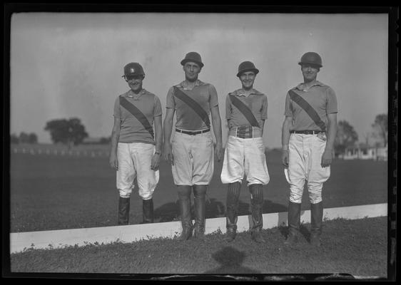 Iroquois Hunt Club; Polo team players