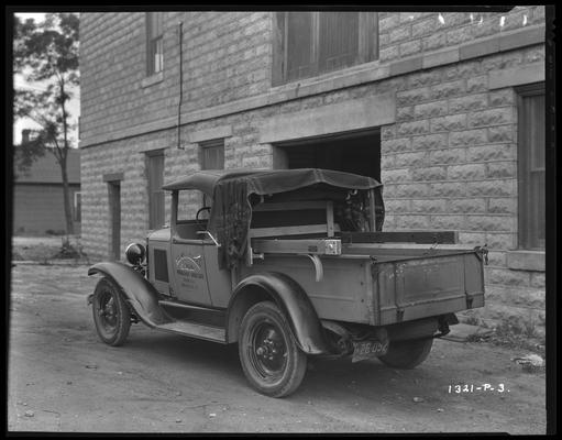 Woolcott Convertible Top Company (Trimble, Hodgkin & Park Wholesale Grocery truck)