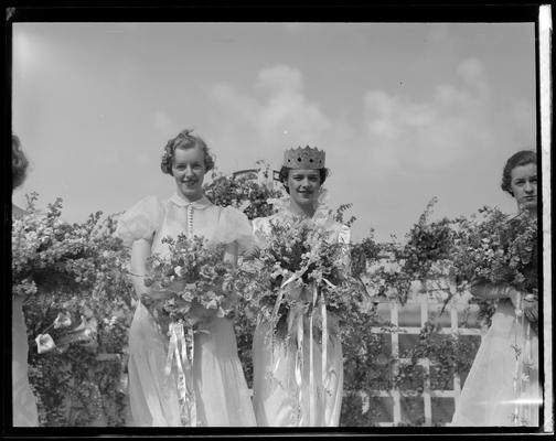 University of Kentucky May Day; queen's court