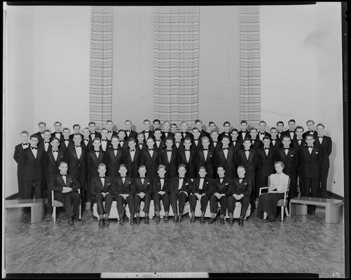 Men's Glee Club (1939 Kentuckian) (University of Kentucky); interior, group portrait