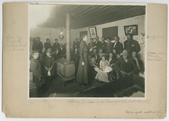 Kentucky students. Back of the photograph reads: 43 enrolled in day school, 64 in night school. One preacger, 1 doctor, 5 former teachers, 2 carpenters enrolled. Eight beginners learned to read and write. Mrs. Gladys Thompson, teacher