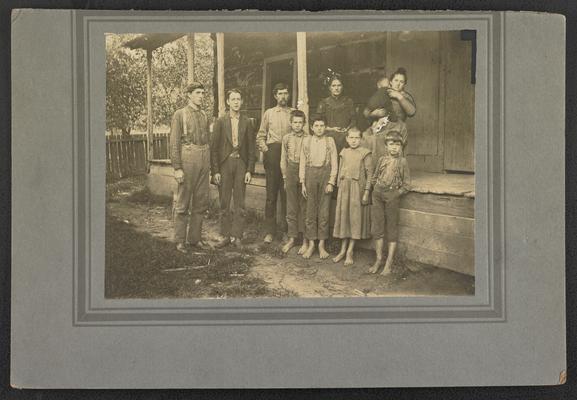 A small family in Pike County