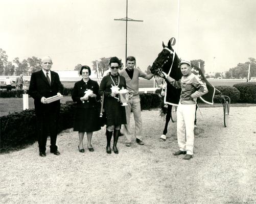 Horses; Harness Racing; Winner's Circle; Super Bowl and owners in the Winner's Circle, 1972