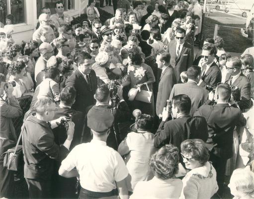 Johnson, Lyndon B. and Ladybird; LBJ and Ladybird arrive in Kentucky