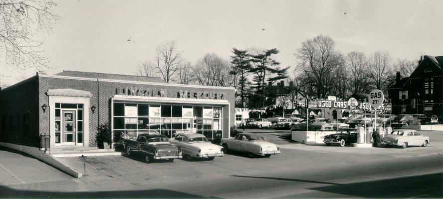 Lincoln; Mercury Car Dealership; A Lincoln-Mercury dealership in 1955