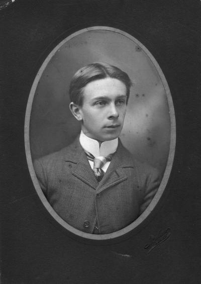 Copland, A. C., Alumnus,, Bureau of Source Material in Higher Education, photographer: Mullen, Lexington, KY