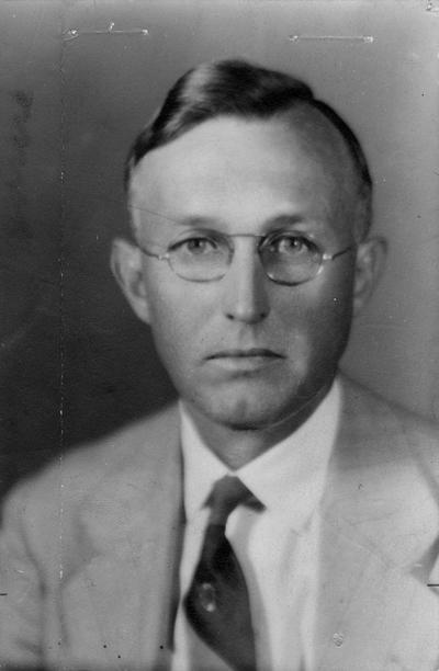 Downing, Harold Hardestry, born 1886, died 1967, Professor of Math and Astronomy 1910-1947, Head of Department of Mathematics 1947-1957, Head Tennis Coach, 1910 - [1960]