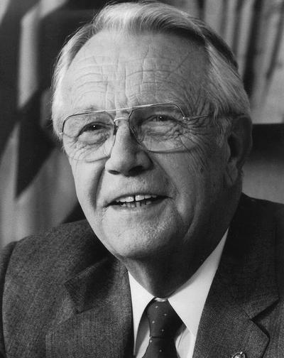 Ford, Wendell H., Student, 1942 - 1943, Governor of Kentucky, 1971 - 1974, United States Senator from Kentucky, 1975 - 1999