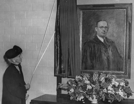 Funkhouser, William D., Professor of Zoology and Anthropology, Anthropology Department, Dean of Graduate School, Photo of portrait of Funkhouser unveiled by Mrs. Hugh Clark Funkhouser, mother of W. D. Funkhouser