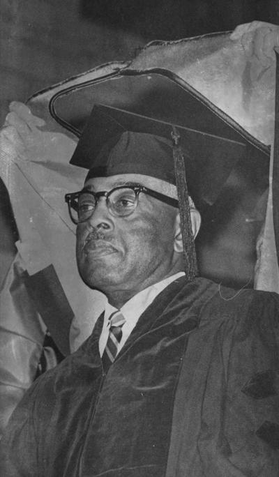 Hill, Carl M., Receives an Honorary Degree, photographer: Lexington Herald Leader Staff