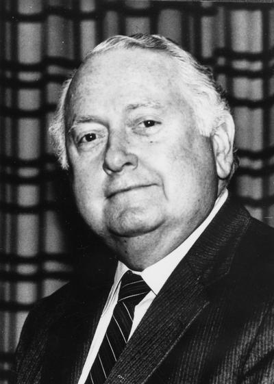 Barfield, Harry, Kentucky Journalism Hall of Fame, Broadcast executive in North Carolina and Kentucky for 50 years; with WLEX-TV, Lexington, since 1954. Started career as a radio announcer and advanced in small to medium markets in programming, sales and management. President, Kentucky Broadcasters Association, 1983; served three terms as director. Received Kentucky Mike Award from KBA in 1973; President, Television Association of the Bluegrass, 1990-1991. Also served as chairman, Shriners Hospital for Crippled Children, Kentucky Division, American Cancer Society. Board member, Lexington Better Business Bureau, Kentucky Chamber of Commerce, Salvation Army. Chairman, president and general manager of WLEX-TV at the time of his death on October 11, 1991. Photograph featured in April 2, 1992 