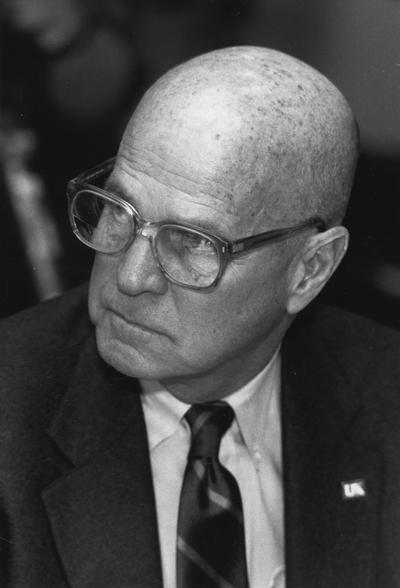 Bates, Ted, Member of Board of Trustees, 1987 - 1992; 1996 - 2001, former President of University of Kentucky National Alumni Association