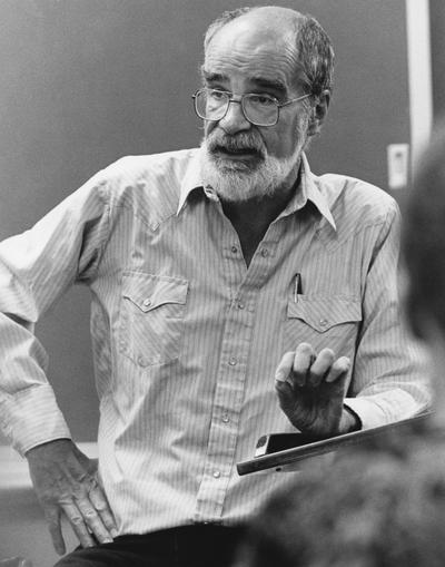 Sadler, William, pictured teaching class at Ashland Community College, mass communication instructor, photograph by John Flavell, from Communi-K