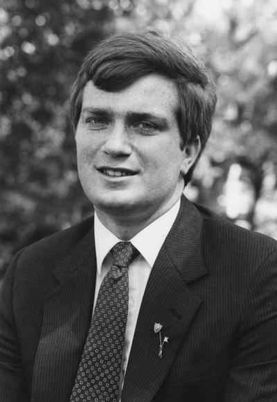 Shewmaker, Walter Allen, 1984 alumnus