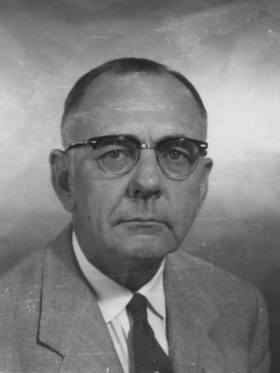 Whittenburg, Harry W., County Agent and District Leader for Simpson and Hopkins Counties1927-1966