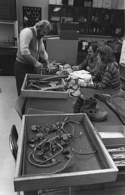 Wolf, David, pictured with students in Anthropogy Laboratory