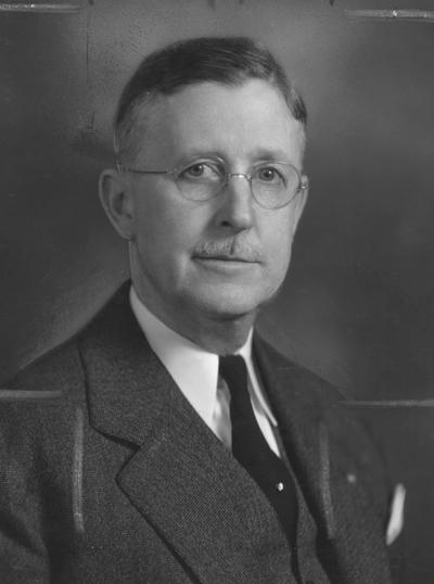Bryant, Thomson Ripley, Superintendent, Agricultural Extension Service, College of Agriculture, 1918 - 1954, photographer: Adam Pepiot Studio