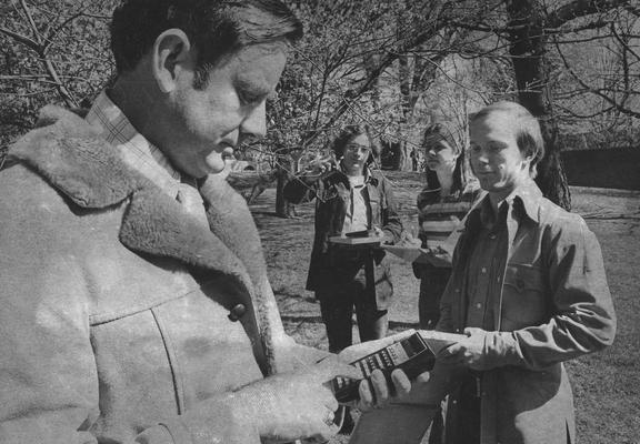 Carpenter, Stanley B., Professor of Forestry, College of Agriculture, unidentied students to his right, University Information Services