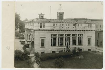 Post office.                          No. 8 // U.S. Post Office // Winchester, Ky., // June 5, 1935 // From North Looking S. typed on verso