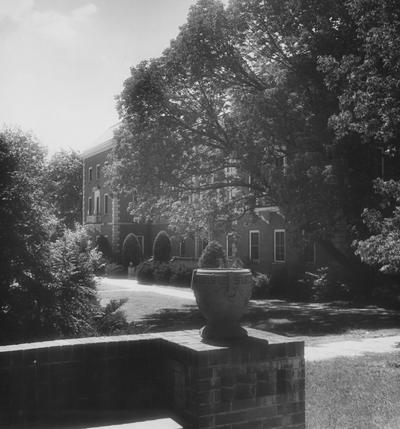 King Library--view from northwest (Lafferty Hall entrance). Received September 22, 1949 from Public Relations. Photographer: Ben L. Williams, Jr