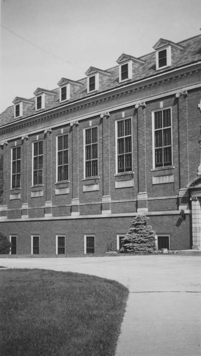 Old main entrance of King Library