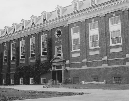 West side of King Library. Received July 30, 1962 from Public Relations