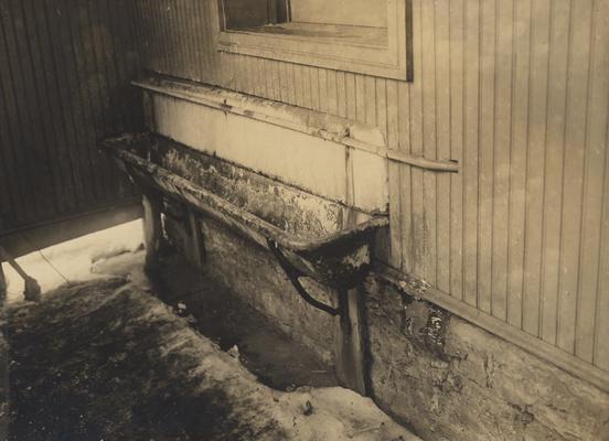 Urinal at Mechanical Hall. Received January of 1953 from Dr. McVey's files