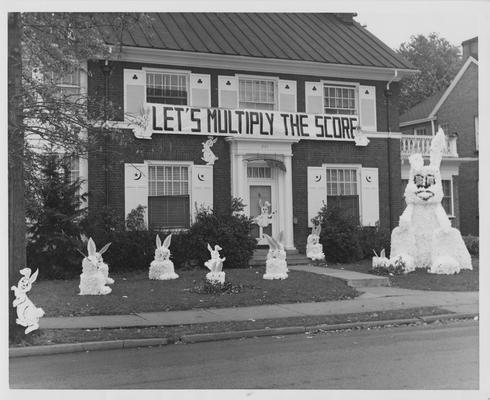 Let's Multiply the Score; Alpha Xi house decorations. Photographer: Thomasson-Smith