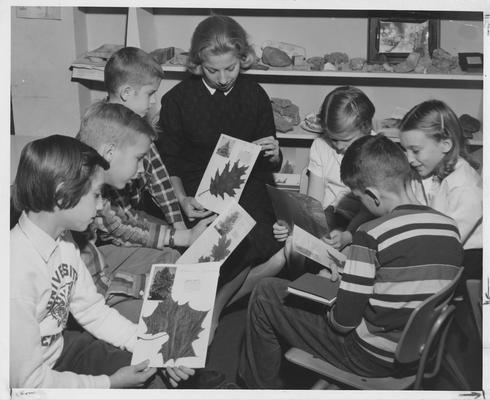 Student teacher in an elementary grade classroom