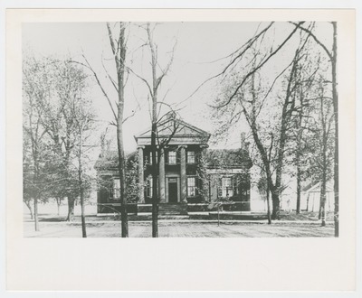 E.S. Delong residence