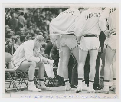 UK vs. Texas Western: Larry Conley on bench after fouling out