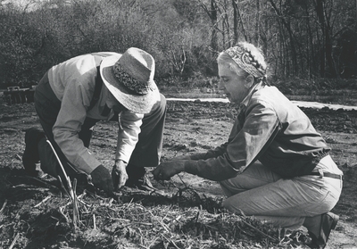 John Jacob Niles and Rena Niles; Boot Hill Farm